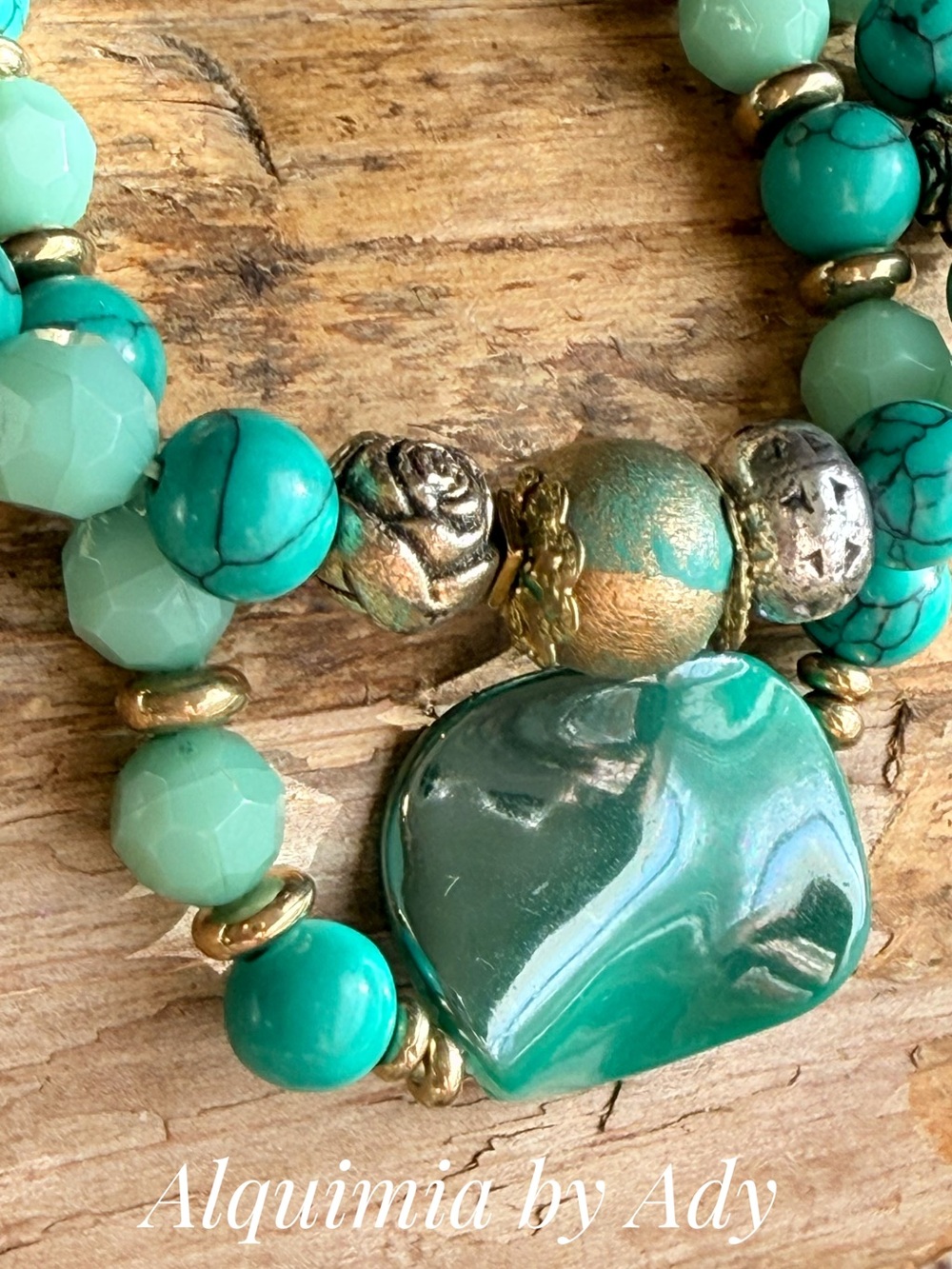 Green silver + Gold Beaded stack Bracelets - Picture 3 of 3